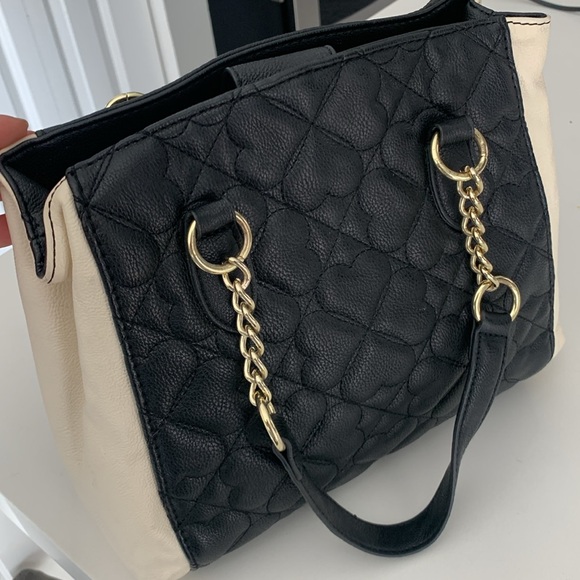 Betsey Johnson Clover Heart Chain Quilted Satchell Handbag - Picture 2 of 8